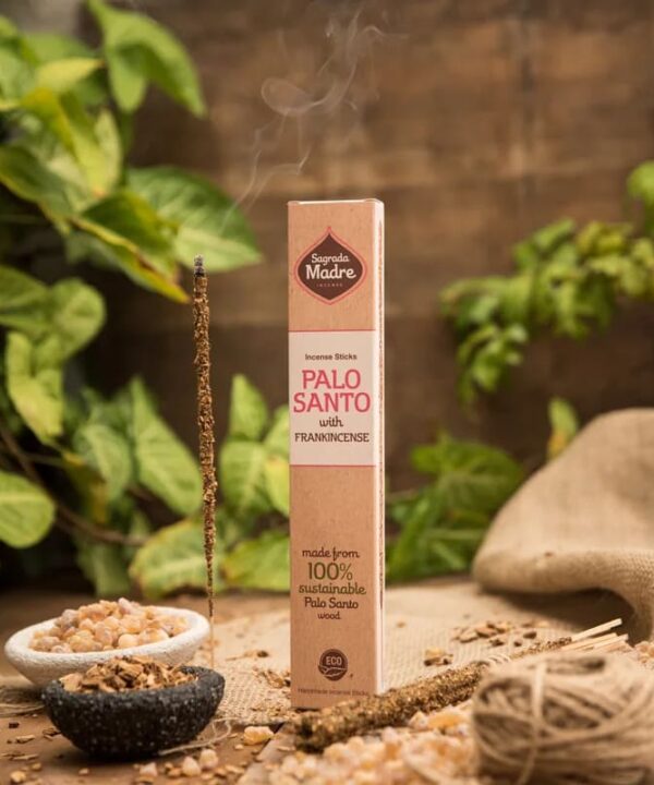 Palo Santo con FRANKINSENSE OLIBANO